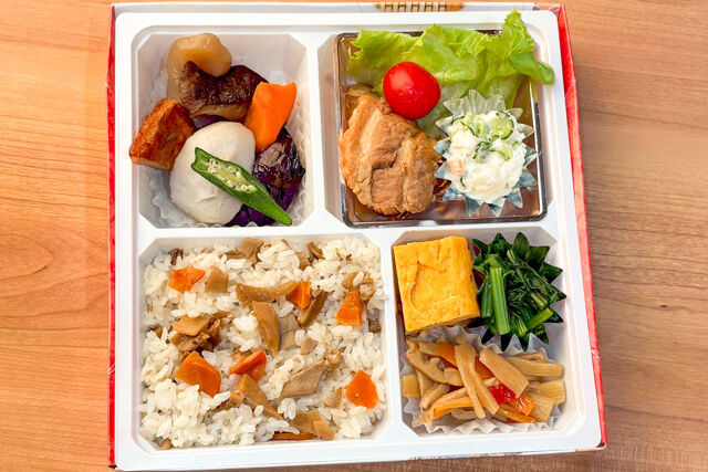 【秋冬限定】母屋の「豚の角煮のお弁当」