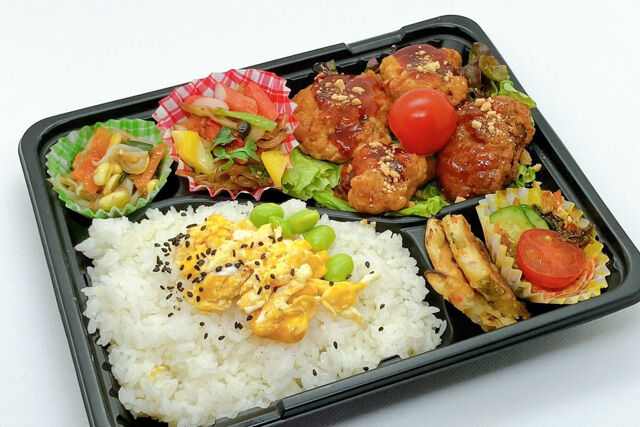 ヤンニョムチキン弁当