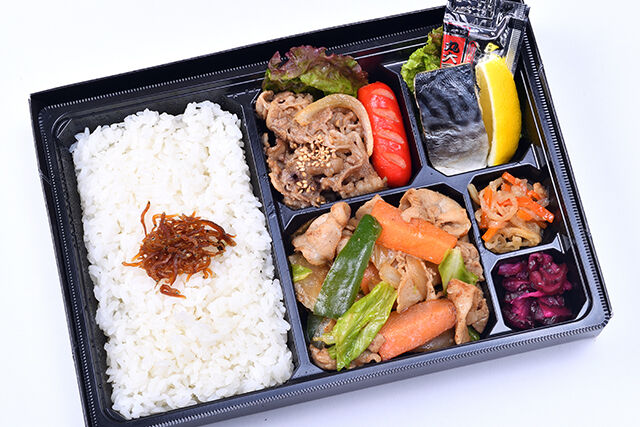 2種のおかずが楽しめる！豚野菜炒め＆牛焼肉弁当