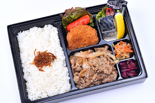 2種のおかずが楽しめる！牛焼肉＆コロッケ弁当