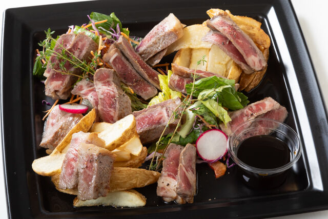 牛ロースステーキ 〜ゆずポン酢ソース〜