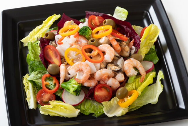 カプリ風シーフードマリネ