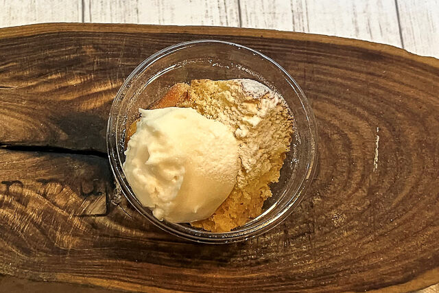 「ranpu」のつやぱん～生クリーム添え