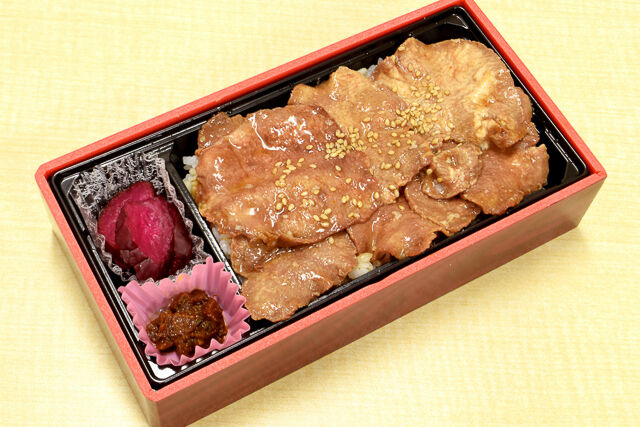 牛たん丼弁当たれ味