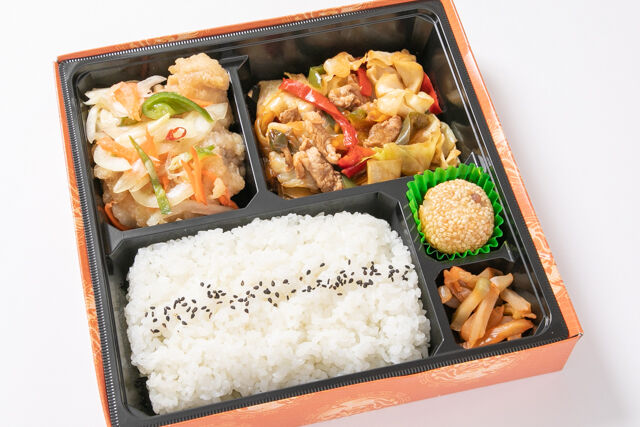 【熨斗対応可】油淋鶏＆回鍋肉弁当