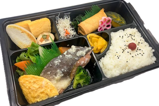 鮭の塩麹焼き膳