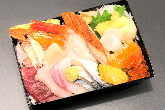 魚河岸ちらし重