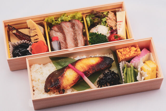 銀だら西京焼御膳（Lサイズ／木目）