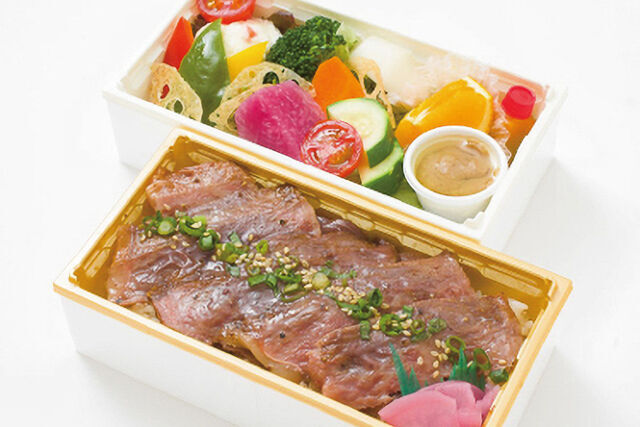 国産和牛のサーロインステーキ弁当〜ワインバルサミコソース〜