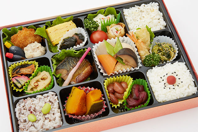 和風幕の内弁当 綾