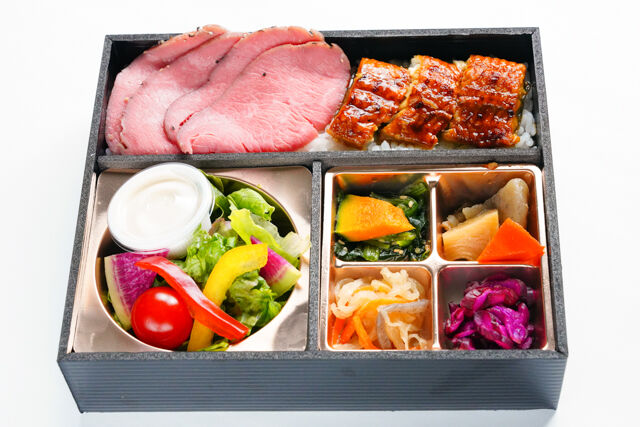 【徳】うなぎとローストビーフ御膳