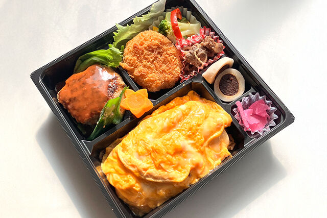 オムライス＆和牛ハンバーグとカニクリームコロッケ