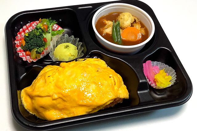 【熨斗対応可】手作りオムライスと唐揚げカレー