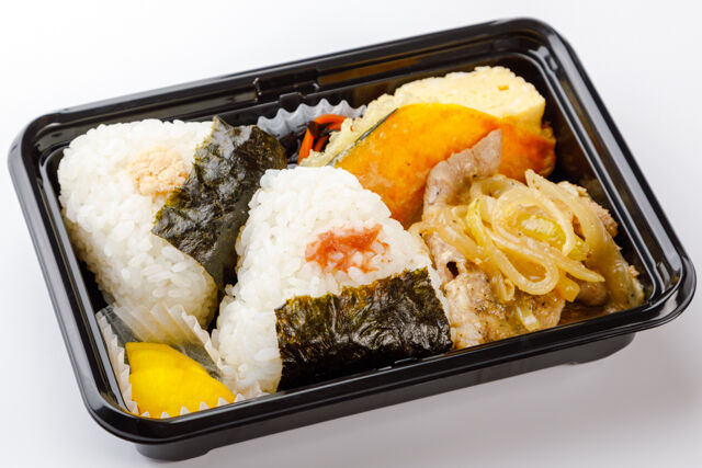 選べるおにぎり＆豚肩ロース生姜焼き弁当