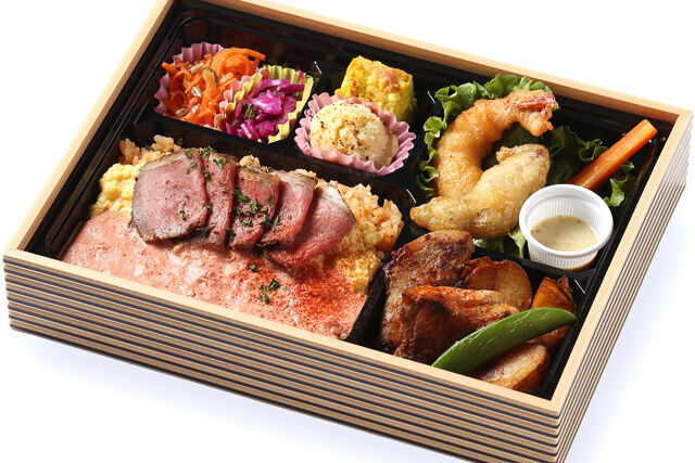 木曽川弁当～自家製ローストビーフのトマトクリームオムライス～