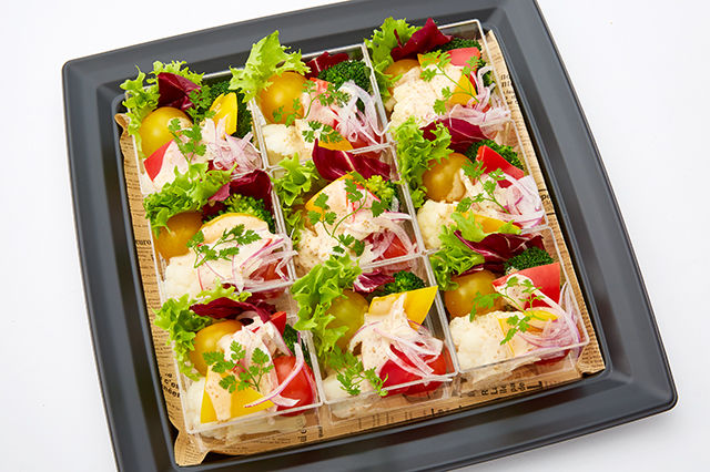 菜園風ゴロゴロ野菜のバーニャカウダー