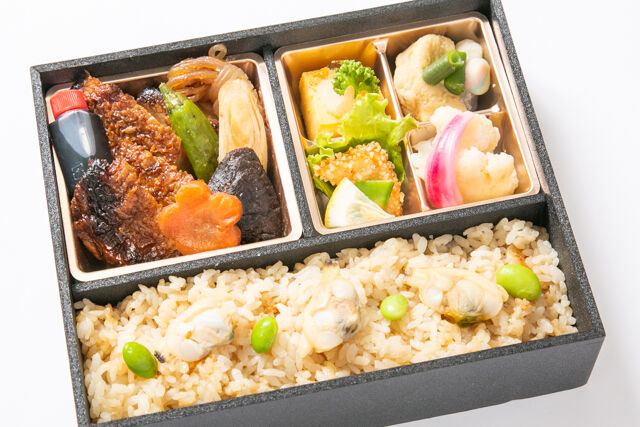 【熨斗対応可】鶏すき焼きとあさりの炊き込みご飯