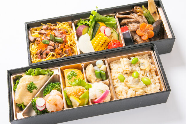 【熨斗対応可】黒毛和牛特選牛すき焼きと旬魚の西京焼きの二段御膳