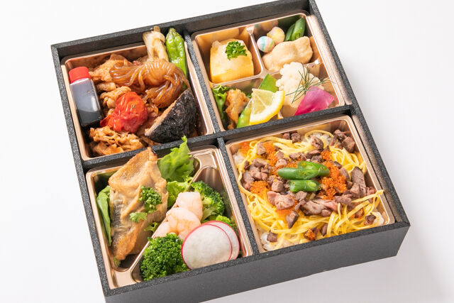 【熨斗対応可】絶品！トマトすき焼きと旬魚の西京味噌焼き御膳（肉ちらしご飯）