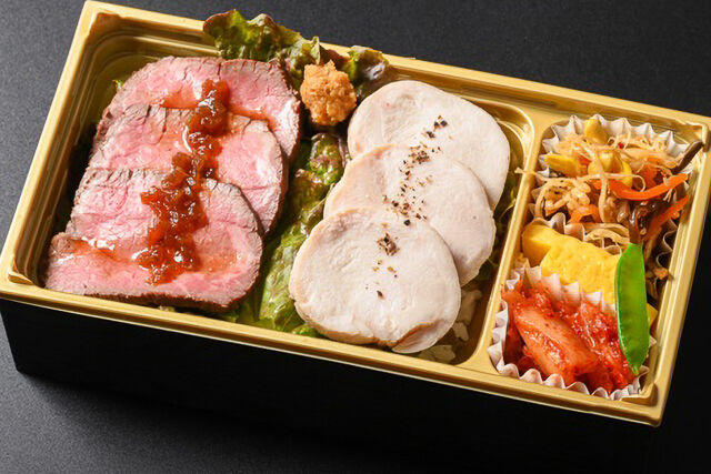 ローストビーフ＆チキン山ワサビ乗せ御膳