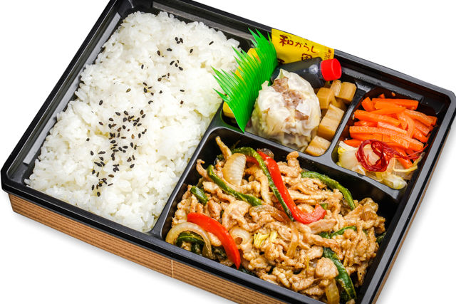 青椒肉絲弁当（チンジャオロース）
