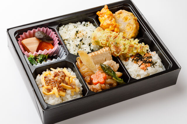 A5ランクの肉がうまい！牛すき幕の内弁当