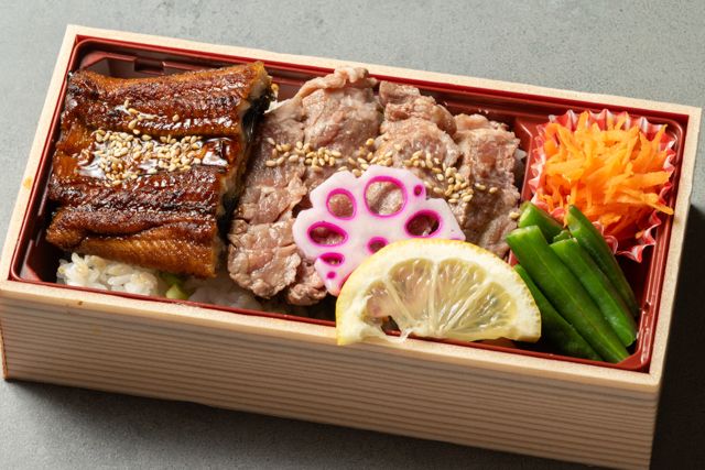 鰻の蒲焼と厳選牛ロースステーキ重