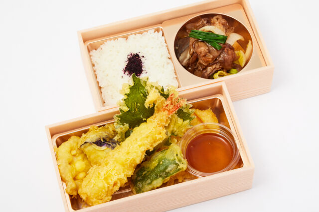 豪華2段天麩羅とすき焼き御膳