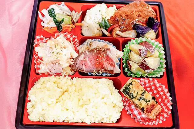 柔らかデミ煮込ハンバーグの【洋】プレート