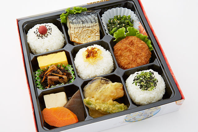 塩鯖と天ぷら弁当