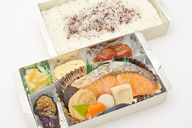 銀鮭の塩焼き弁当（NO.201）