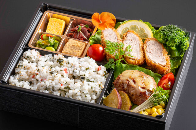 手仕込みヒレカツとチーズハンバーグ御膳