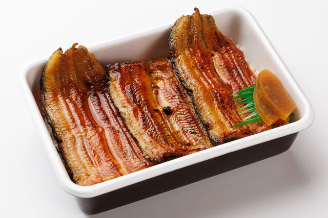 国産うなぎ弁当 蘭（中串1.5尾）