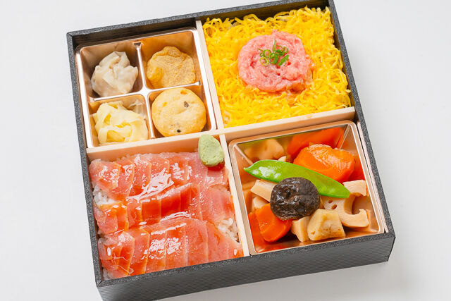 【熨斗対応可】漬け鮪とネギトロ丼の相盛丼弁当