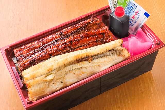 うな重 竹【蒲焼と白焼】