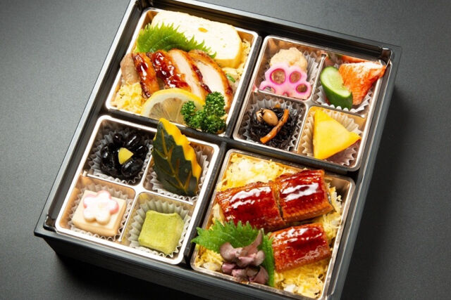 うな丼と鶏の照り焼きと京風だし巻き御膳