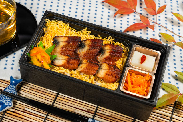【熨斗対応可】鰻弁当【並】