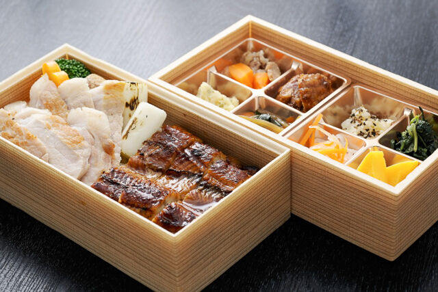 厳選鰻とふじのくに豚ロースステーキ重