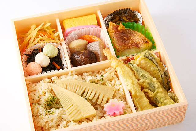 懐石弁当 駒形（こまがた）