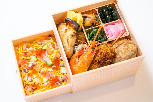 【1日50食限定】海鮮ちらしの二段おせち
