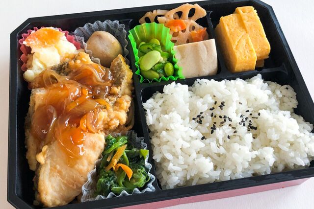 白身魚のあんかけ弁当