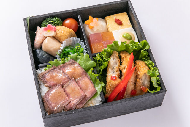 【お茶なし】～選べるメイン～和惣菜の牛ロースト重弁当