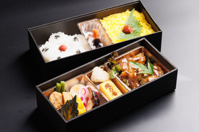 【熨斗対応可】極味噌の香ばしい鶏の西京味噌焼き二段懐石御膳