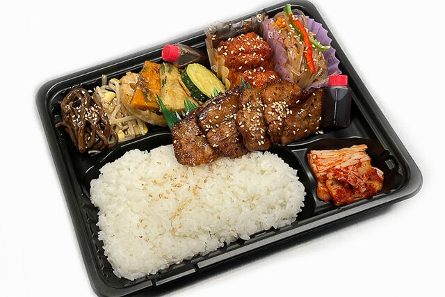 新羅 炭火焼豚カルビ