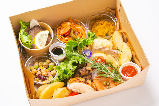 【熨斗対応可】【お1人様オードブル】華やかBOX～ハラミ～