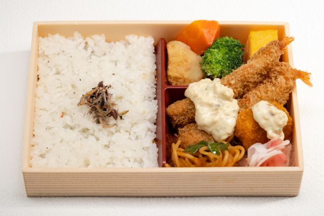【自家製タルタルソース】シーフードミックスフライ幕の内