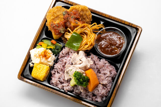 【最高の結婚】ひと口カツ三代目特製トマトソース御膳