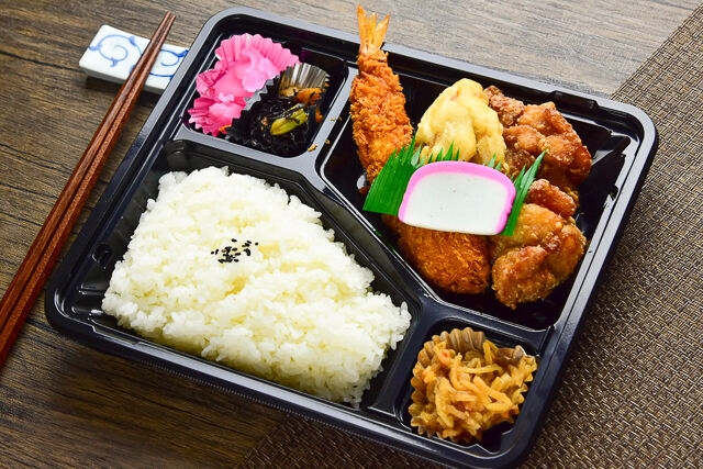 ビックエビフライ1本ざんぎ弁当