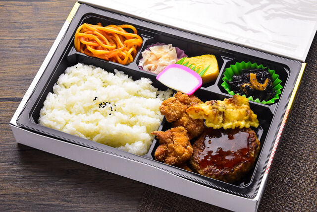 ちょっとデラックス・ハンバーグざんぎ弁当